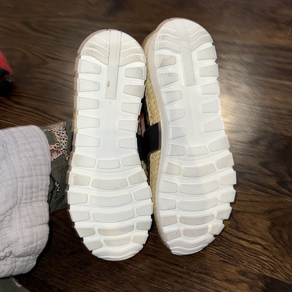 Adrienne Vittadini Womens Percy Mary Jane Sneakers size 7.5 - Picture 4 of 6